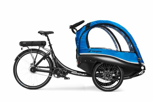 Blue Kangaroo Luxe Hood. Highly Water Resistant for Winther cargo bike